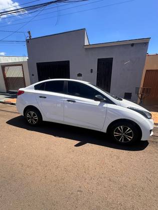 HYUNDAI HB20S 1.0 UNIQUE 12V FLEX 4P MANUAL